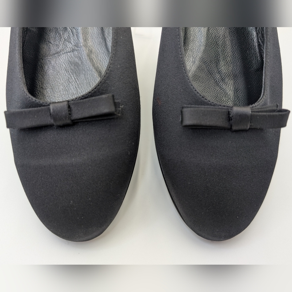Ann Taylor NiNa Satin Ballet Flats with Bows/Leather Soles Women Size 8 M - Picture 7 of 17
